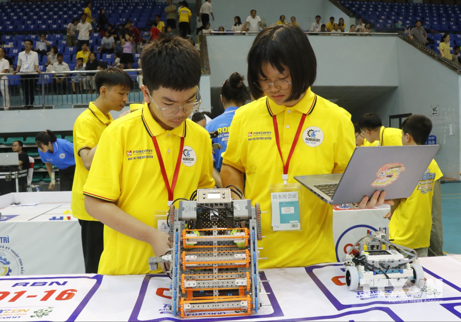 Học sinh tham gia Giải Robocon Bắc Ninh mở rộng 2026. (Ảnh: Thanh Thương/TTXVN)